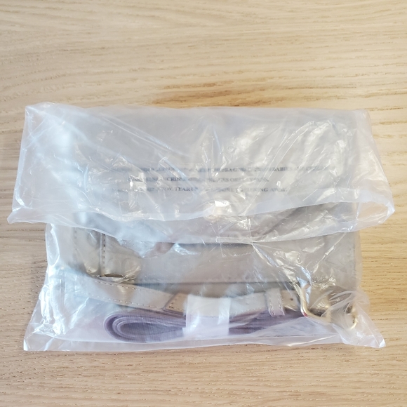 NINE WEST Crossbody - Picture 6 of 6